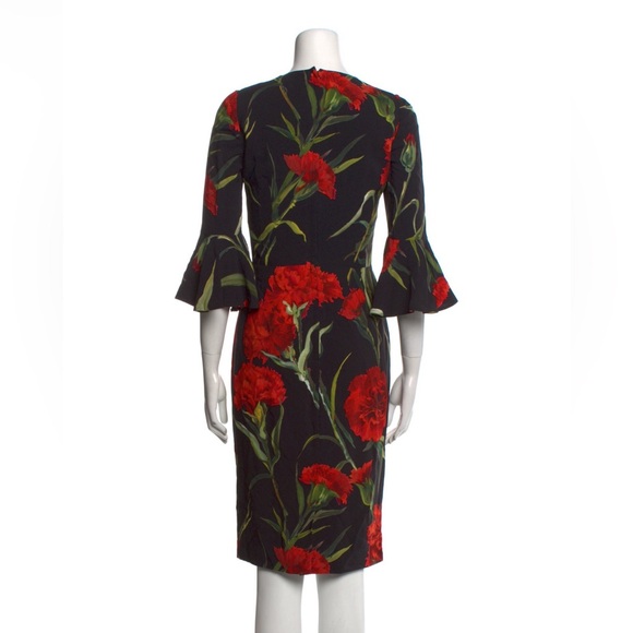 Dolce & Gabbana Shift Dress
Tree-Quarter Sleeve with crew neck 
Size IT44 - Picture 3 of 9